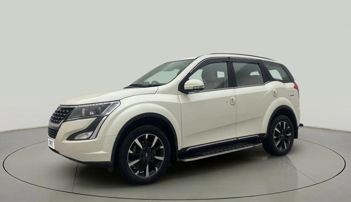 2020 Mahindra XUV500 W11, Diesel, Manual, 40,161 km, Left Front Diagonal