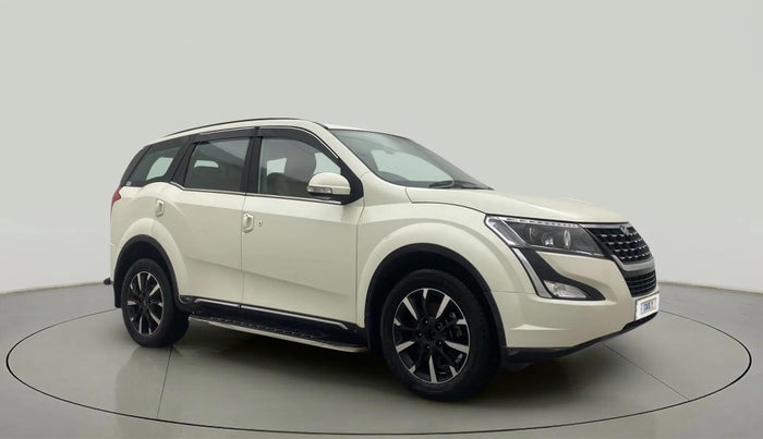 2020 Mahindra XUV500 W11, Diesel, Manual, 40,161 km, Right Front Diagonal