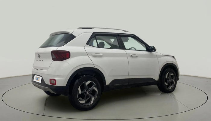 2020 Hyundai VENUE SX 1.5 CRDI, Diesel, Manual, 41,099 km, Right Back Diagonal