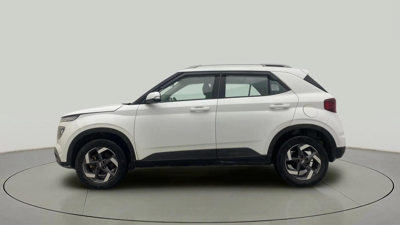 2020 Hyundai VENUE SX 1.5 CRDI, Diesel, Manual, 41,099 km, Left Side