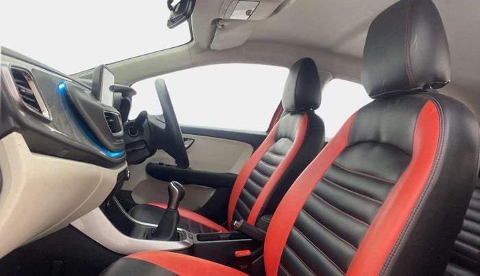 2022 Tata ALTROZ XZ PETROL, Petrol, Manual, 13,126 km, Right Side Front Door Cabin