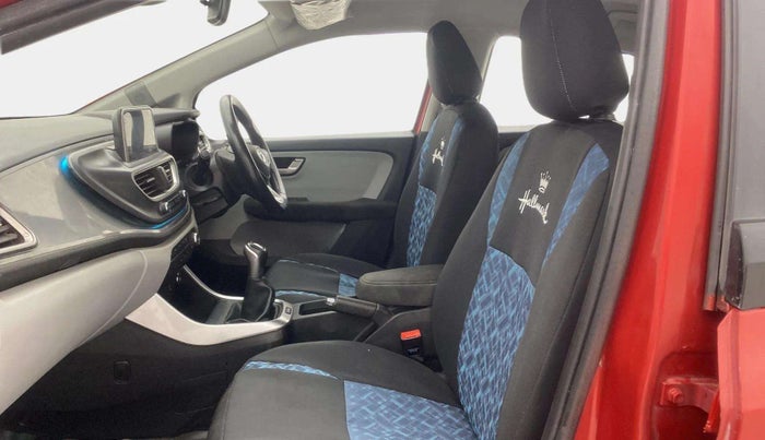 2020 Tata ALTROZ XZ PETROL, Petrol, Manual, 45,576 km, Right Side Front Door Cabin