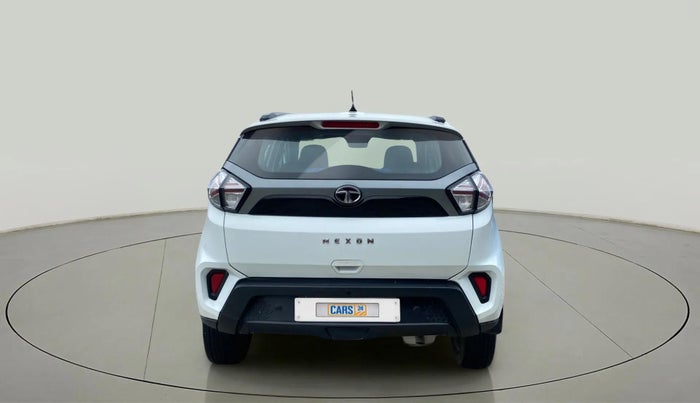 2020 Tata NEXON XM SUNROOF PETROL, Petrol, Manual, 25,126 km, Back/Rear