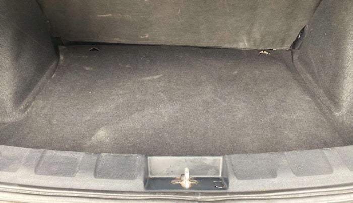 2020 Tata NEXON XM SUNROOF PETROL, Petrol, Manual, 25,126 km, Boot Inside