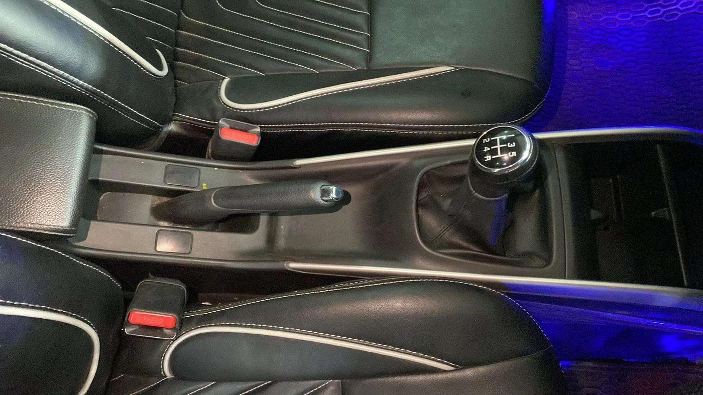 2018 Maruti Baleno ALPHA PETROL 1.2, Petrol, Manual, 16,582 km, Gear Lever