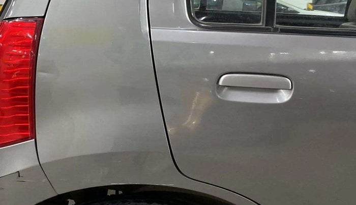 2017 Maruti Wagon R 1.0 VXI, Petrol, Manual, 35,966 km, Right quarter panel - Minor scratches