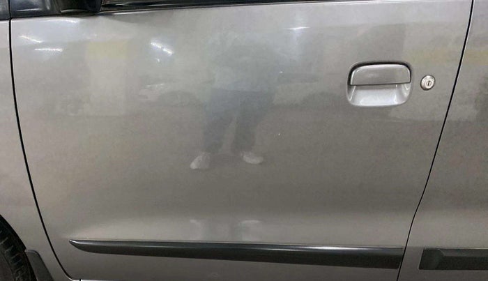 2017 Maruti Wagon R 1.0 VXI, Petrol, Manual, 35,966 km, Front passenger door - Paint minor damage