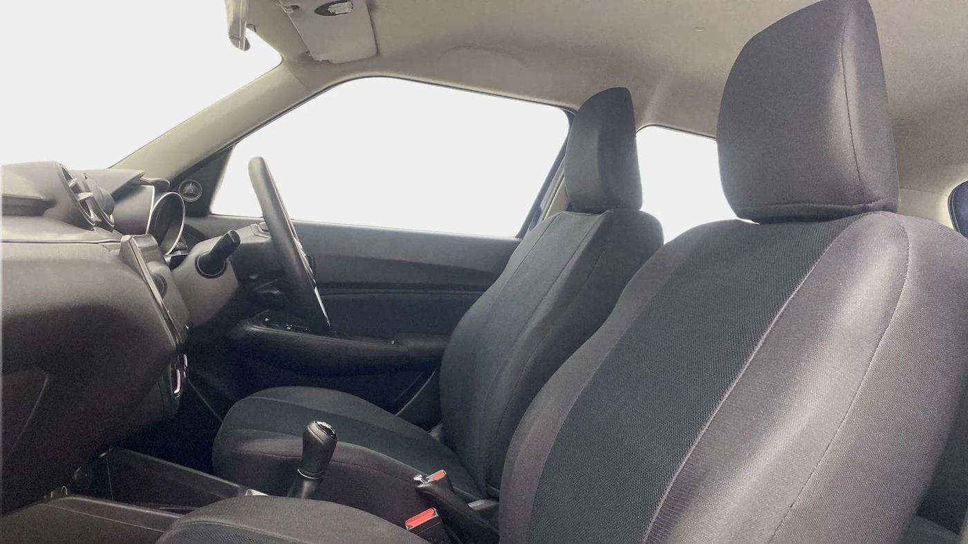 2021 Maruti Swift VXI, Petrol, Manual, 33,518 km, Right Side Front Door Cabin