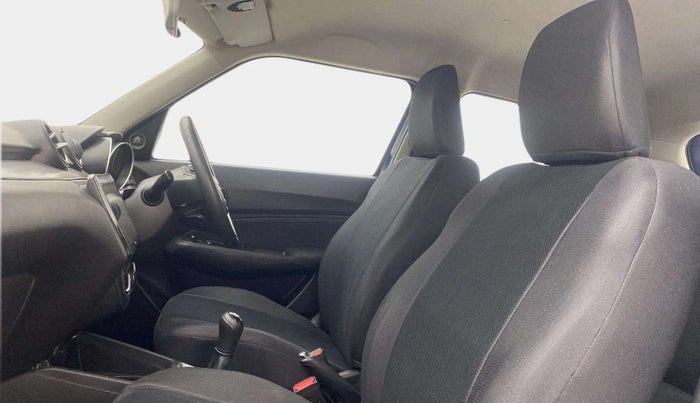 2021 Maruti Swift VXI, Petrol, Manual, 33,518 km, Right Side Front Door Cabin