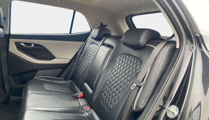 2022 Hyundai Creta SX EXECUTIVE 1.5 PETROL, Petrol, Manual, 40,047 km, Right Side Rear Door Cabin
