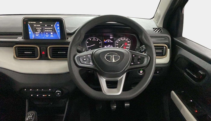 2022 Tata PUNCH ACCOMPLISHED MT, Petrol, Manual, 3,793 km, Steering Wheel Close Up