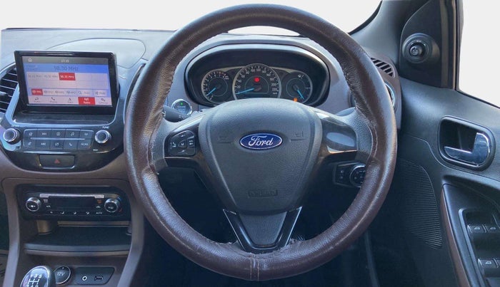 2018 Ford FREESTYLE TITANIUM 1.2 PETROL, Petrol, Manual, 54,881 km, Steering Wheel Close Up