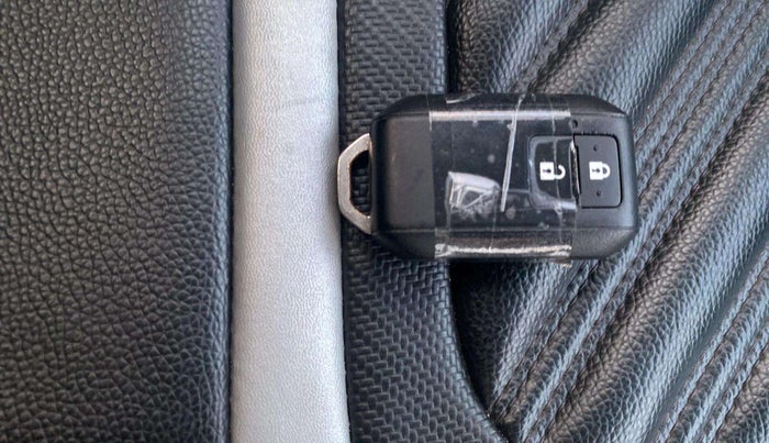 2014 Volkswagen Polo HIGHLINE1.2L, Petrol, Manual, 34,314 km, Key Close Up