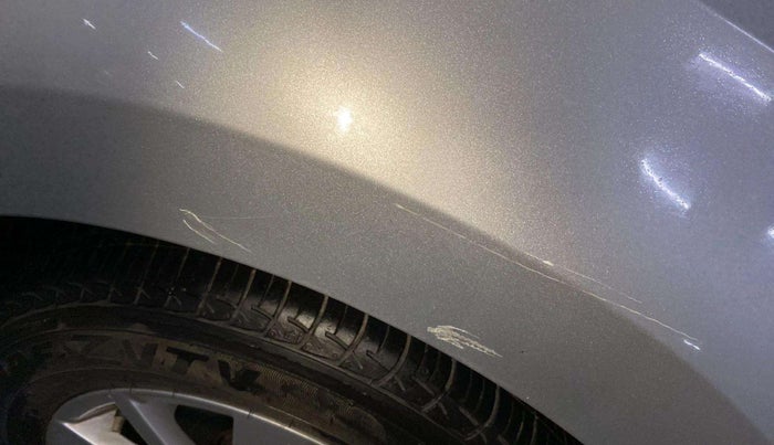 2014 Volkswagen Polo HIGHLINE1.2L, Petrol, Manual, 34,314 km, Right fender - Minor scratches
