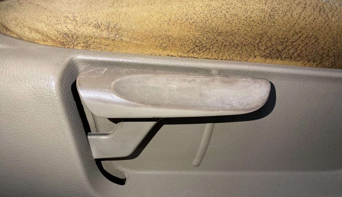 2014 Volkswagen Polo HIGHLINE1.2L, Petrol, Manual, 34,314 km, Driver Side Adjustment Panel