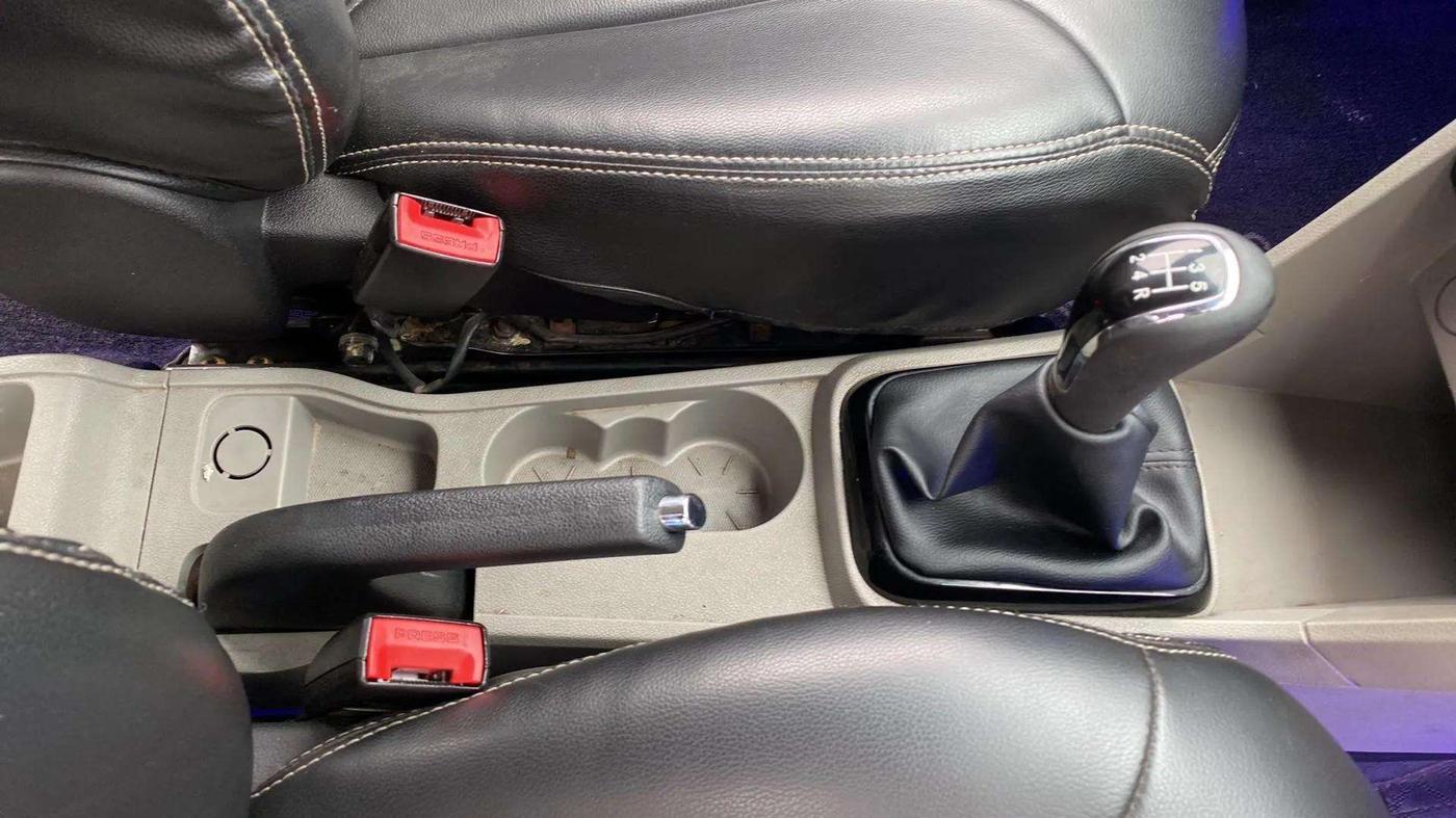 2019 Tata Tiago XZ PLUS PETROL, Petrol, Manual, 56,568 km, Gear Lever