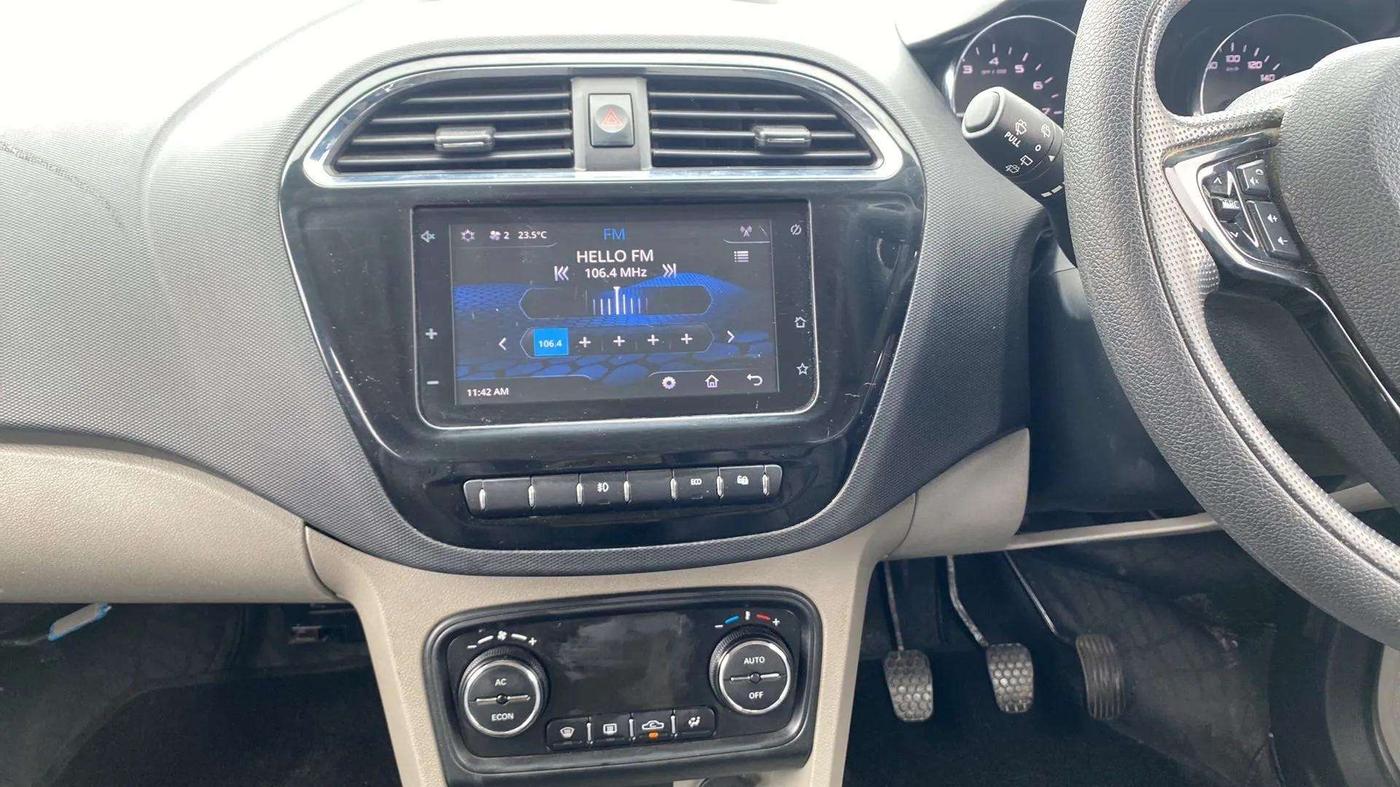 2019 Tata Tiago XZ PLUS PETROL, Petrol, Manual, 56,568 km, Air Conditioner