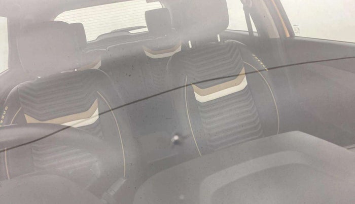 2017 Maruti Vitara Brezza ZDI PLUS DUAL TONE, Diesel, Manual, 76,415 km, Front windshield - Minor spot on windshield