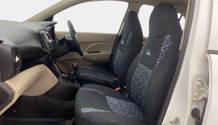 2019 Hyundai NEW SANTRO MAGNA CNG, CNG, Manual, 78,522 km, Right Side Front Door Cabin