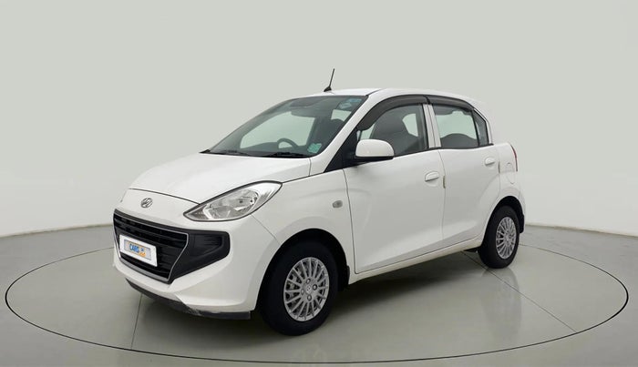 2019 Hyundai NEW SANTRO MAGNA CNG, CNG, Manual, 78,522 km, Left Front Diagonal