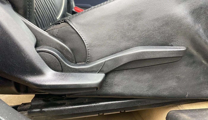 2019 Maruti Baleno ZETA PETROL 1.2, Petrol, Manual, 29,751 km, Driver Side Adjustment Panel