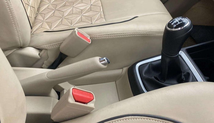 2021 Maruti Dzire VXI, Petrol, Manual, 9,506 km, Gear Lever