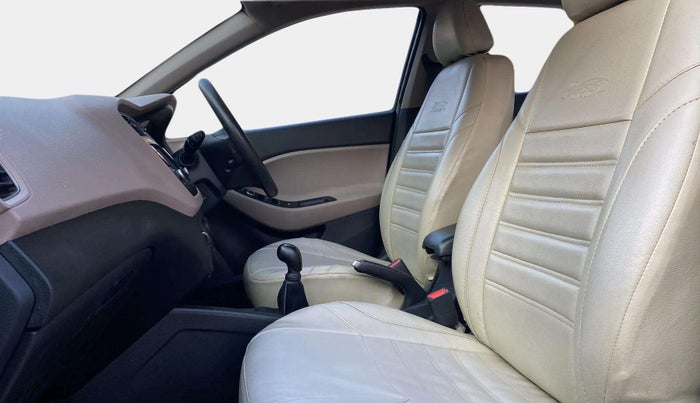 2019 Hyundai Elite i20 SPORTZ PLUS 1.2, Petrol, Manual, 21,523 km, Right Side Front Door Cabin