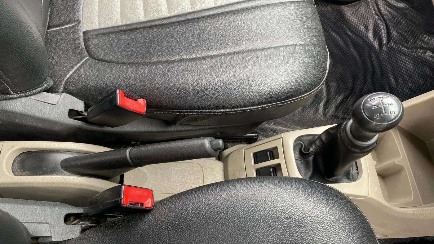 2020 Maruti Alto VXI, Petrol, Manual, 93,915 km, Gear Lever