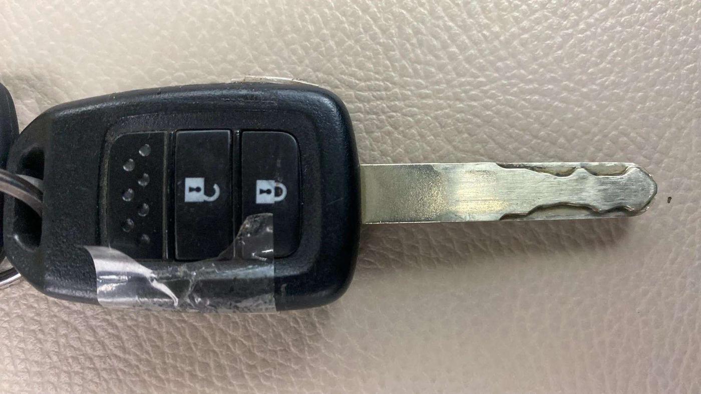 2017 Honda Jazz 1.2L I-VTEC SV, CNG, Manual, 61,100 km, Key Close Up