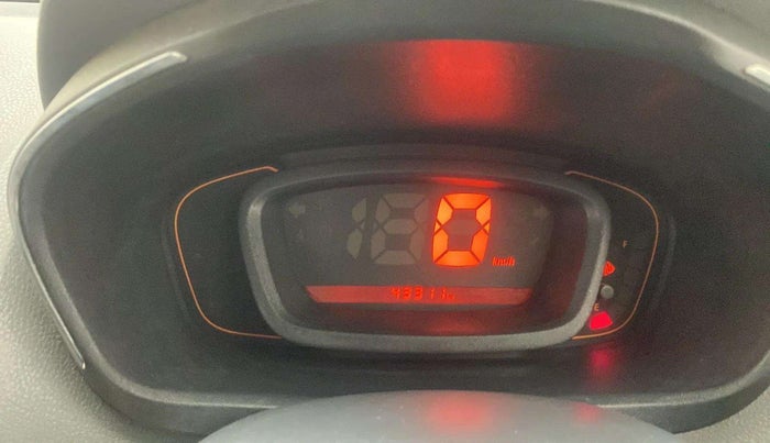 2016 Renault Kwid RXT 0.8 (O), Petrol, Manual, 43,343 km, Odometer Image