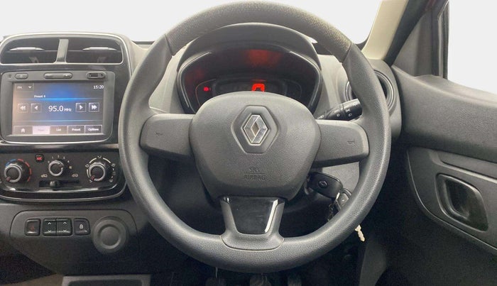 2016 Renault Kwid RXT 0.8 (O), Petrol, Manual, 43,343 km, Steering Wheel Close Up