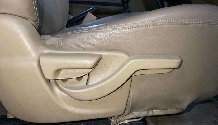 2018 Honda Amaze 1.2L I-VTEC S, Petrol, Manual, 48,642 km, Driver Side Adjustment Panel