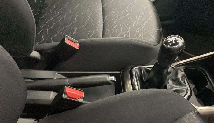 2018 Maruti IGNIS ZETA 1.2, Petrol, Manual, 54,363 km, Gear Lever