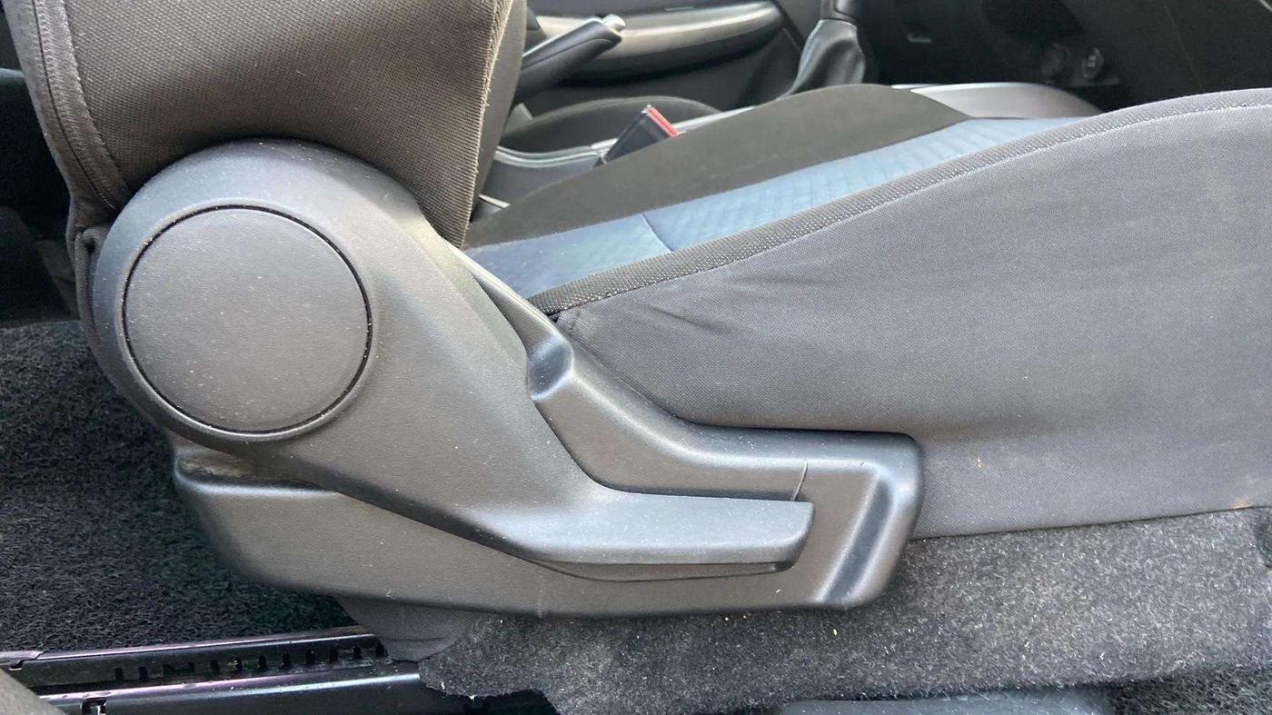 2020 Maruti Baleno DELTA PETROL 1.2, Petrol, Manual, 30,021 km, Driver Side Adjustment Panel