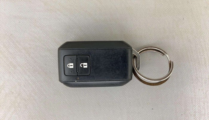 2022 Maruti Baleno ALPHA PETROL 1.2, Petrol, Manual, 56,474 km, Key Close Up