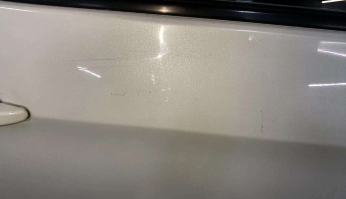 2019 Tata Tiago XT PETROL, Petrol, Manual, 73,148 km, Right rear door - Minor scratches