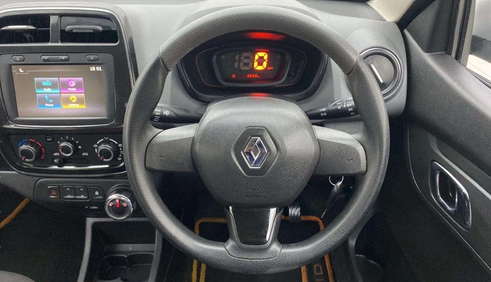 2019 Renault Kwid RXT 1.0 AMT, Petrol, Automatic, 9,085 km, Steering Wheel Close Up
