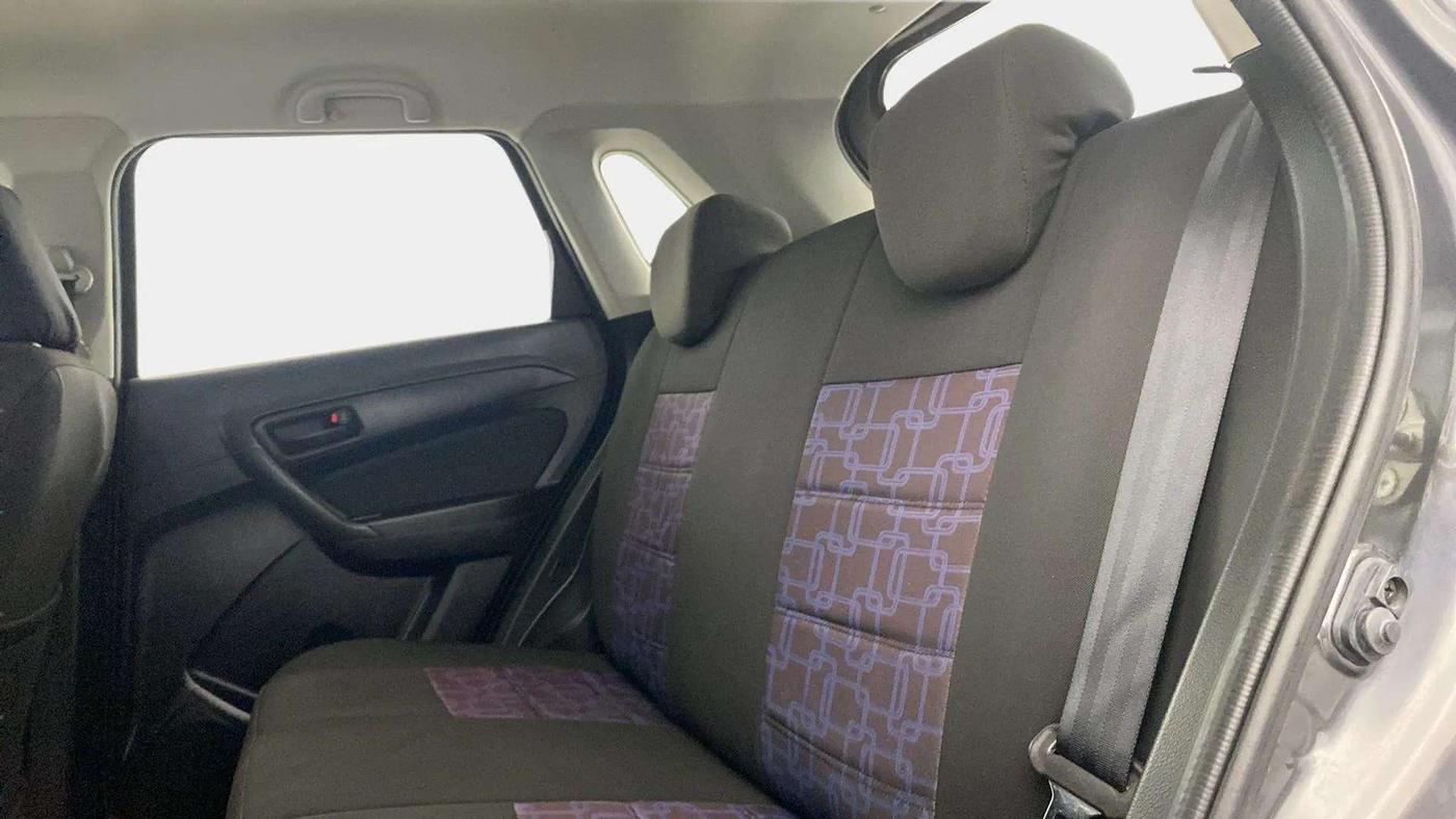 2020 Maruti Vitara Brezza VXI, Petrol, Manual, 31,906 km, Right Side Rear Door Cabin