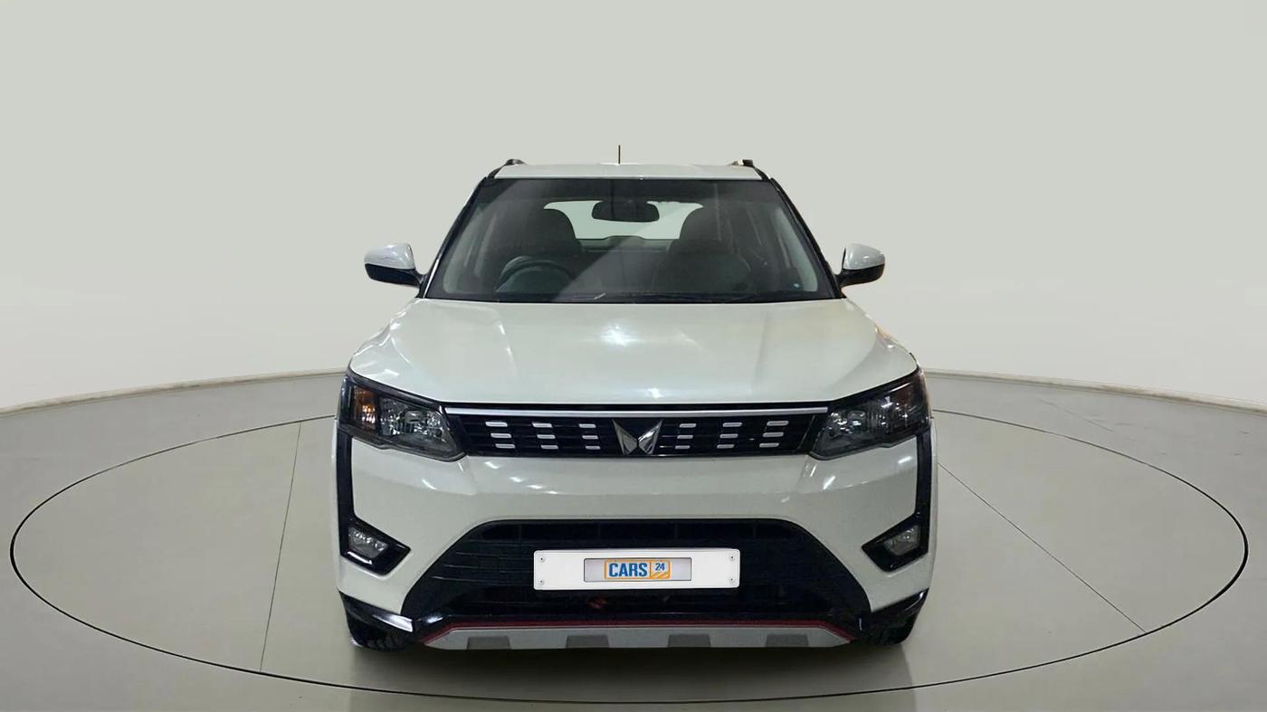 2023 Mahindra XUV300 W6 1.5 Diesel, Diesel, Manual, 14,902 km, Front