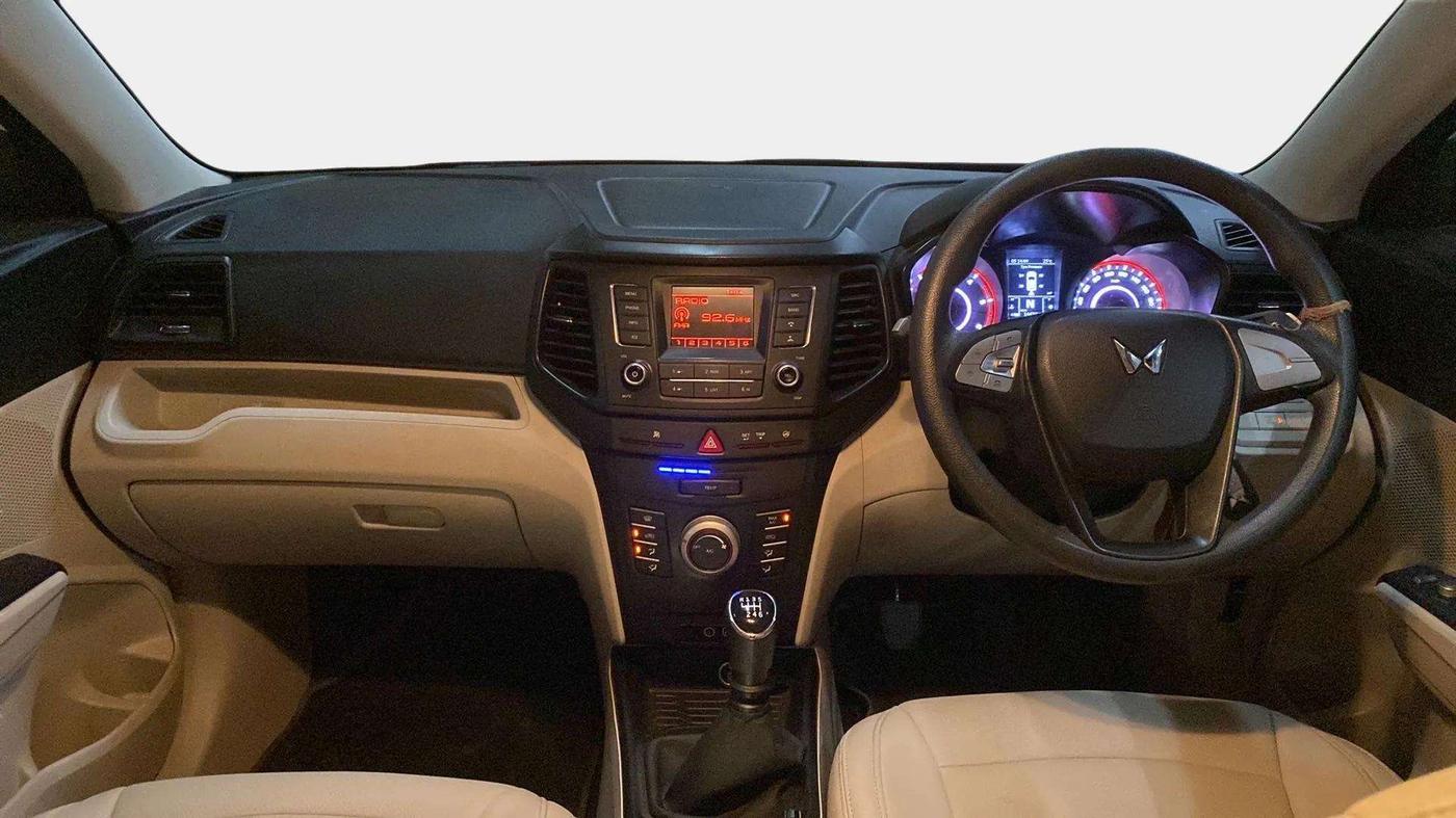 2023 Mahindra XUV300 W6 1.5 Diesel, Diesel, Manual, 14,902 km, Dashboard