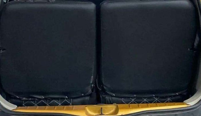 2021 Renault TRIBER RXL MT, Petrol, Manual, 11,165 km, Boot Inside