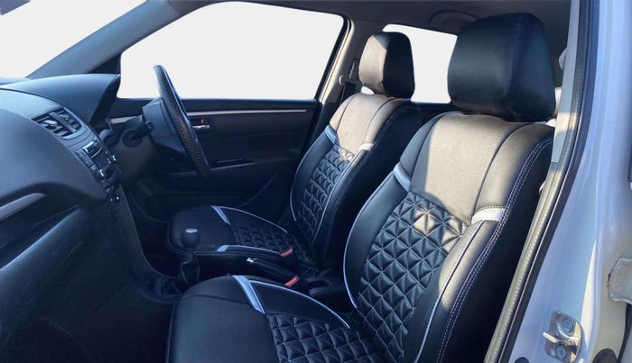 2017 Maruti Swift ZXI, Petrol, Manual, 74,970 km, Right Side Front Door Cabin