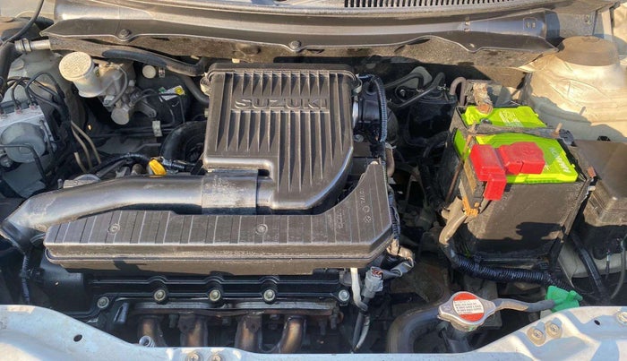 2017 Maruti Swift ZXI, Petrol, Manual, 74,970 km, Open Bonet