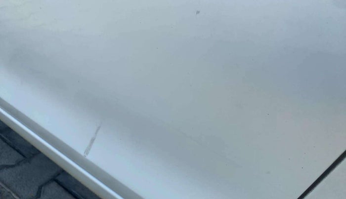 2017 Maruti Swift ZXI, Petrol, Manual, 74,970 km, Front passenger door - Slightly dented
