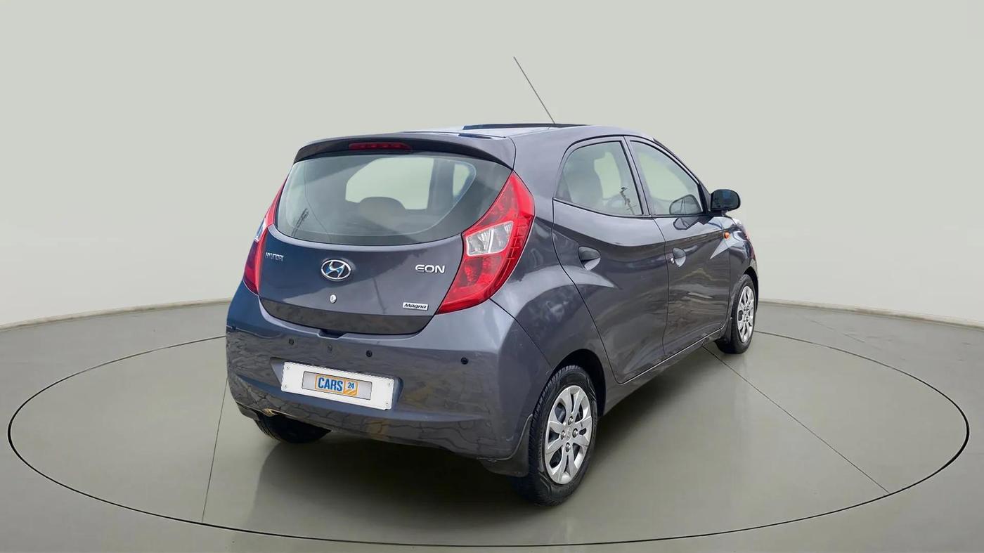 2016 Hyundai Eon MAGNA + AIRBAG, Petrol, Manual, 41,898 km, Right Back Diagonal