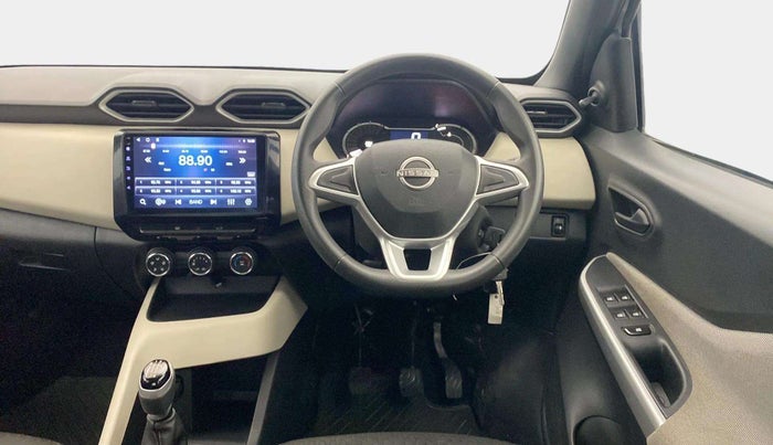 2023 Nissan MAGNITE XE, Petrol, Manual, 2,926 km, Steering Wheel Close Up