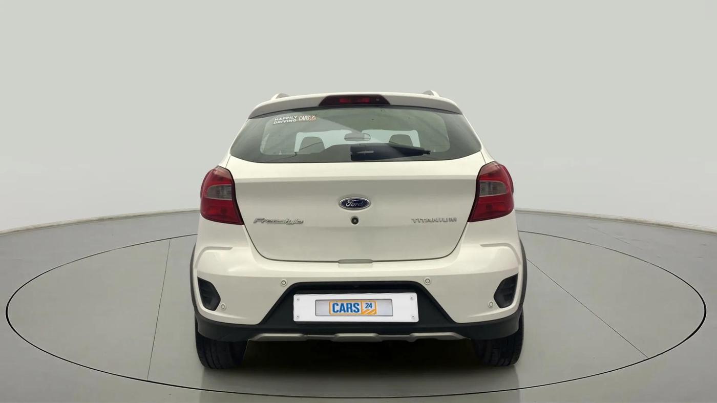 2018 Ford FREESTYLE TITANIUM 1.2 PETROL, Petrol, Manual, 76,076 km, Back/Rear