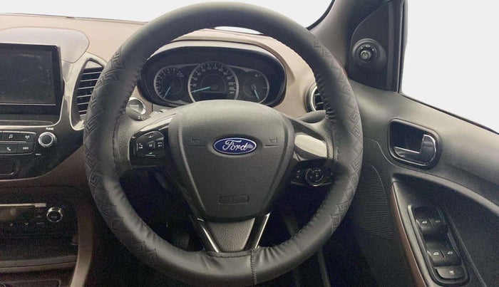 2018 Ford FREESTYLE TITANIUM 1.2 PETROL, Petrol, Manual, 76,076 km, Steering Wheel Close Up