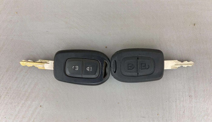 2018 Datsun Redi Go T (O), Petrol, Manual, 27,854 km, Key Close Up