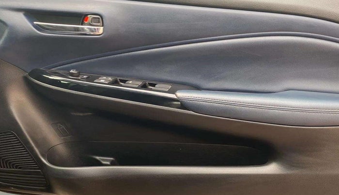 2023 Maruti Baleno ZETA PETROL 1.2, Petrol, Manual, 21,970 km, Driver Side Door Panels Control